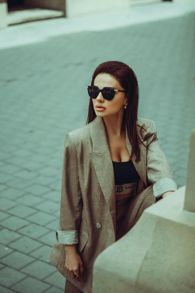 12 Outfit Inspiration Ideas For Women Who Love Effortless Style