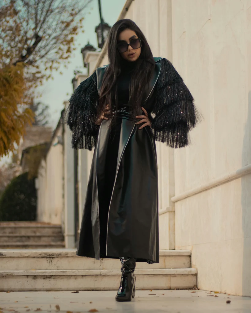 Black Outfit Inspiration That’s Effortlessly Elegant