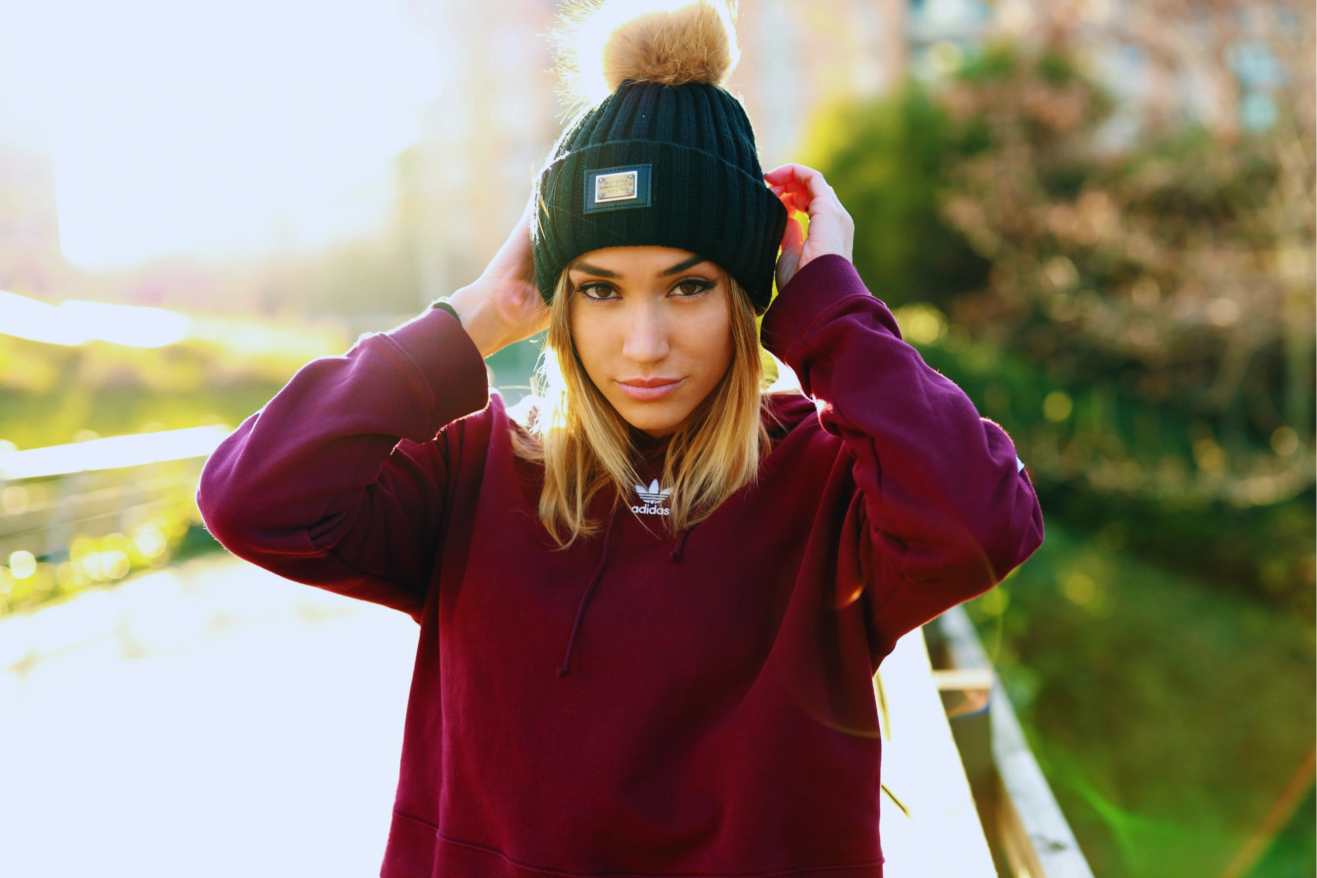 12 Hoodie Outfit Ideas That Make Lazy Days Look Stylish