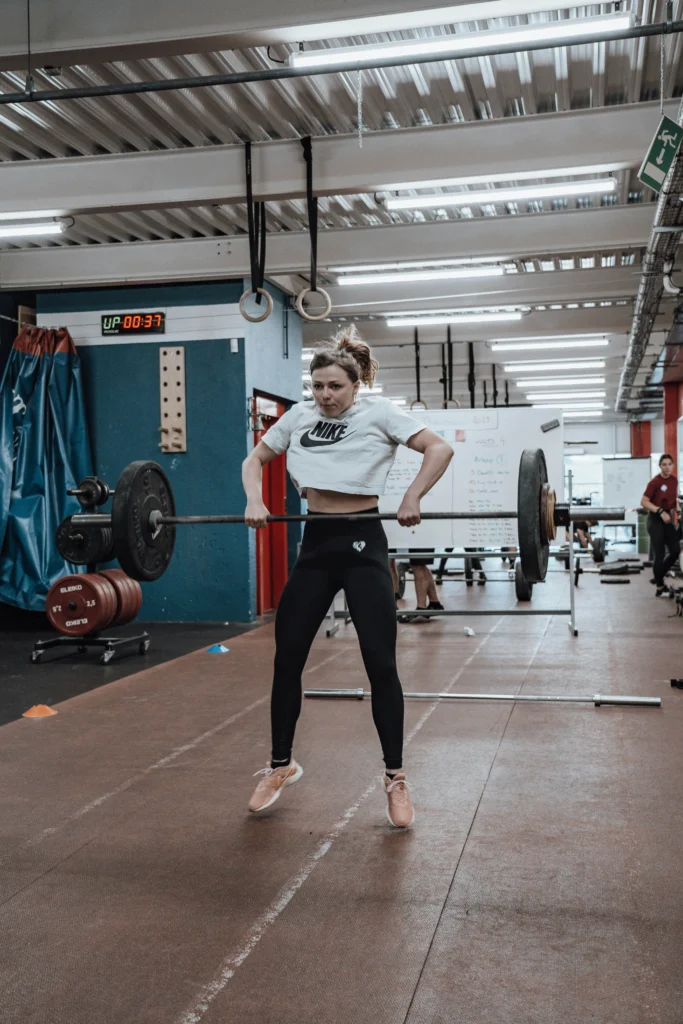 13 Gym Outfit Looks Every Active Woman Will Love