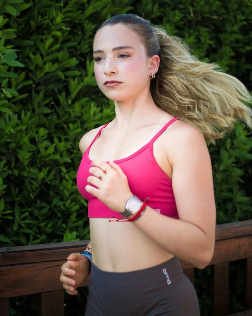 10 Gym Outfit Ideas That Keep You Confident And Comfy