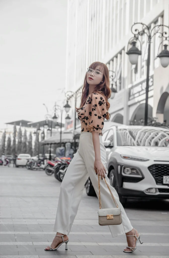 12 Outfit Inspiration Ideas For Women Who Love Effortless Style