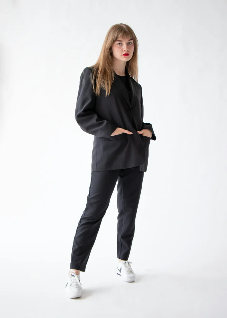 12 All-Black Outfit Ideas For A Sophisticated Street Style Look