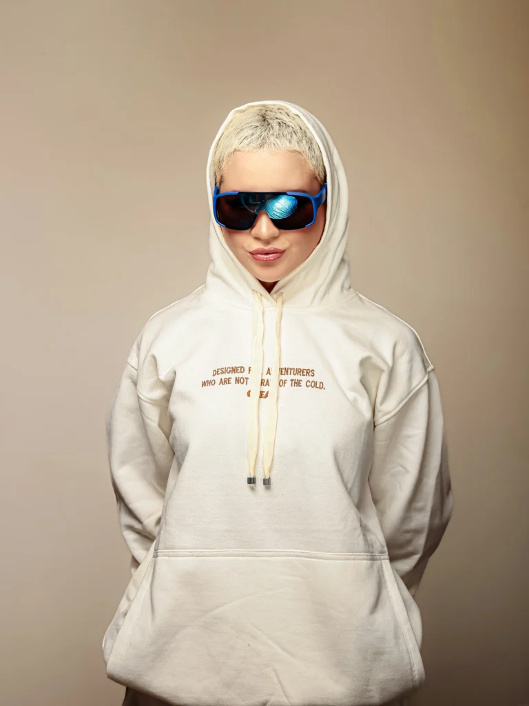 12 Stylish Hoodie Outfit Ideas for Women Who Love Cozy Vibes