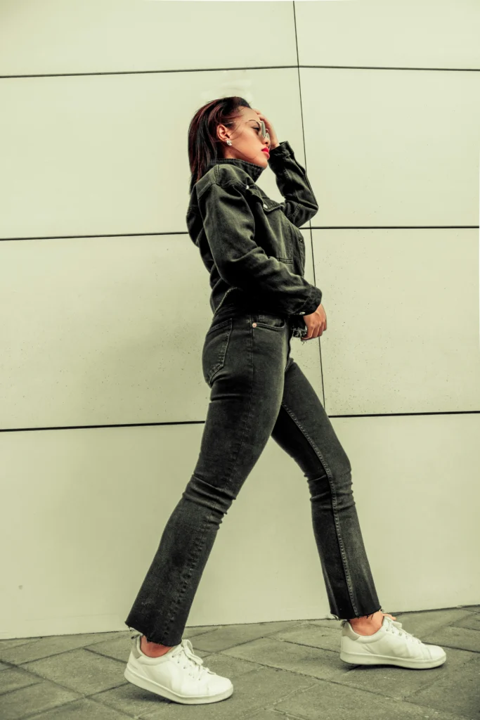 Modern Black Outfit Inspiration for Everyday Chic