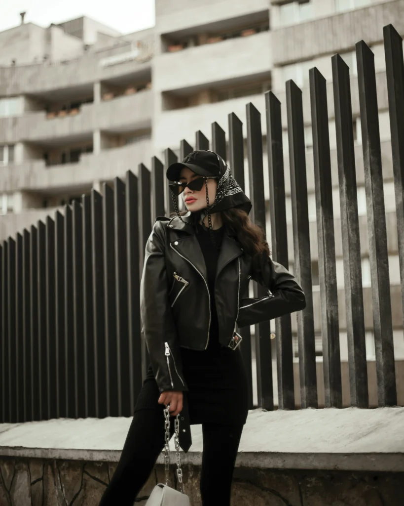 Stunning Black Outfit Ideas That Are Always in Style