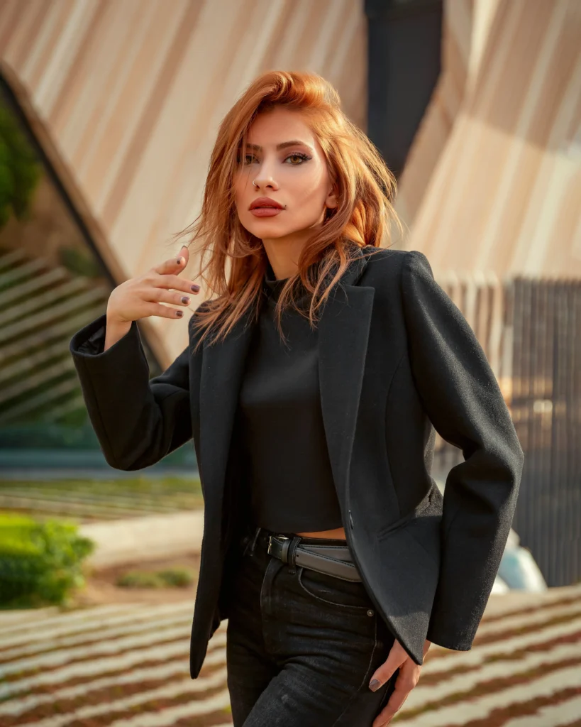 How To Style Black Outfits Like A Fashion Pro