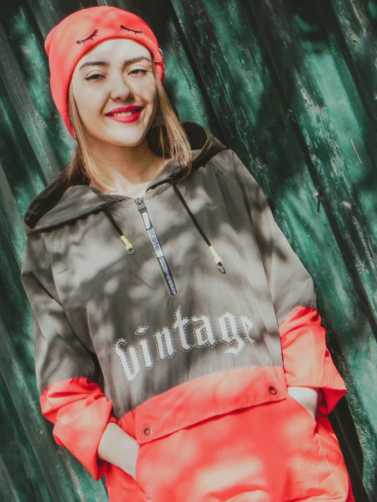 13 Hoodie Outfit Looks That Mix Comfort and Confidence