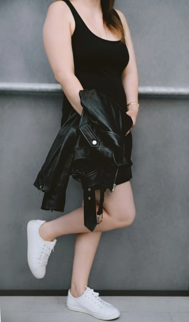 Chic Black Outfit Ideas That Never Go Out of Style