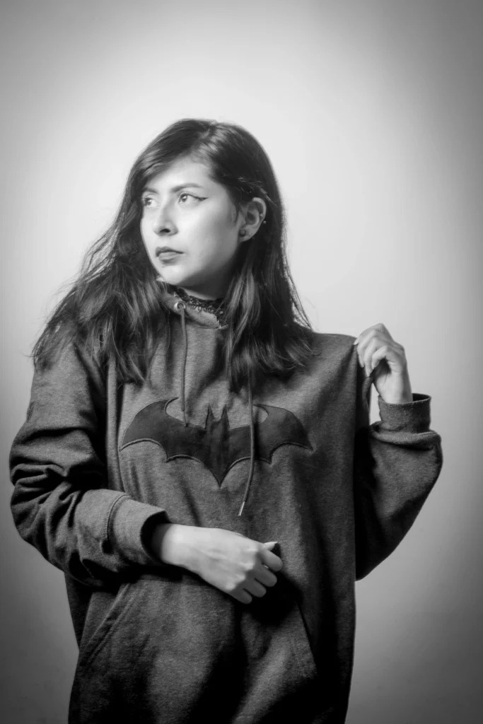 12 Stylish Hoodie Outfit Looks Every Woman Will Love