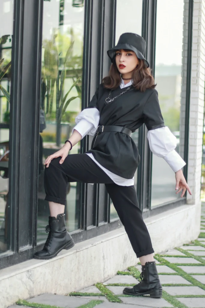 13 Black Outfit Ideas That Make You Look Like a Fashion Icon