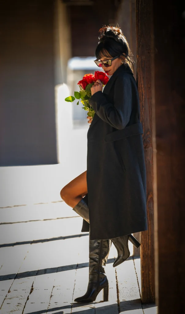 Black Outfit Looks That Effortlessly Elevate Your Style