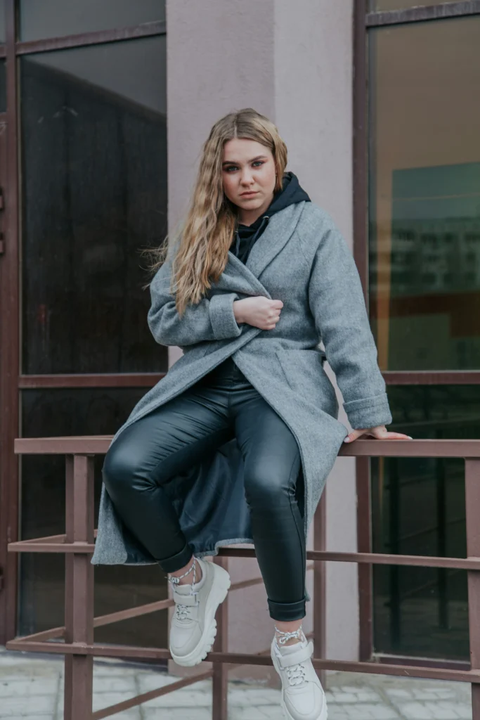 12 Hoodie Outfit Ideas That Prove Comfort Can Be Stylish