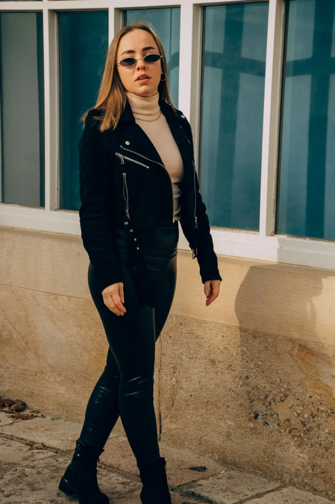 Stunning Black Outfit Ideas That Are Always in Style