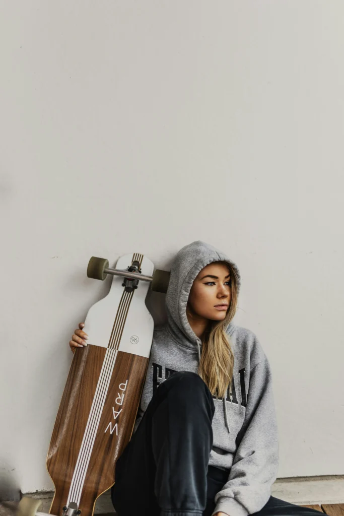 13 Hoodie Outfit Looks That Mix Comfort and Confidence