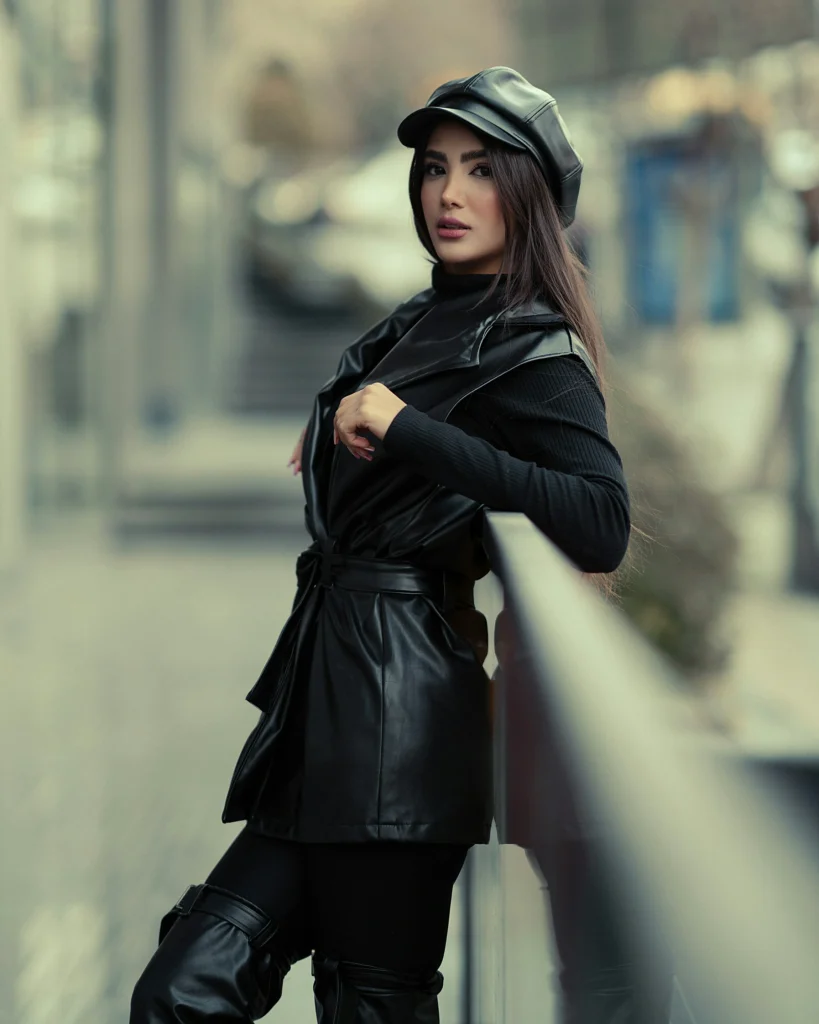 Stunning Black Outfit Ideas That Are Always in Style