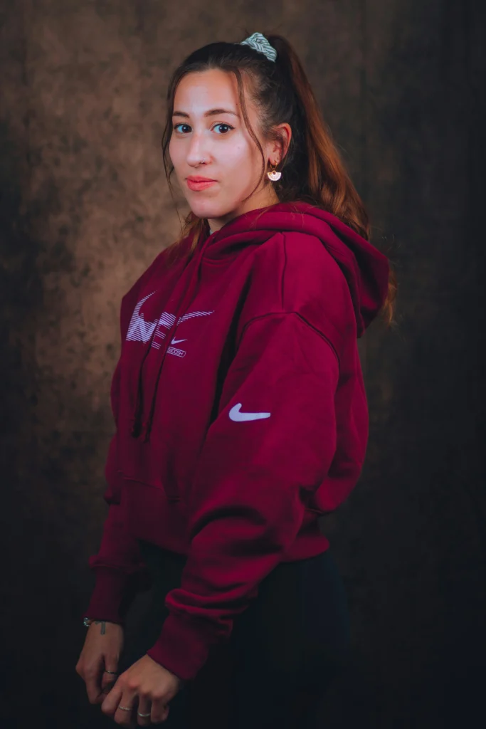 12 Cute Hoodie Outfit Ideas for Women Who Love Street Style