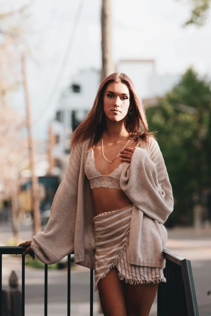 13 Classy Outfit Inspiration Looks That Never Go Out of Style