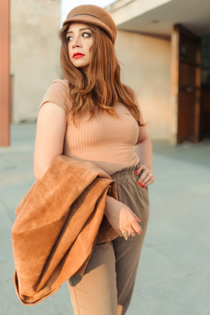 14 Everyday Outfit Inspiration Ideas For Women On The Go